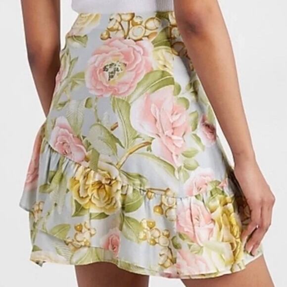 EXPRESS Floral Ruffle Skirt - Picture 2 of 12